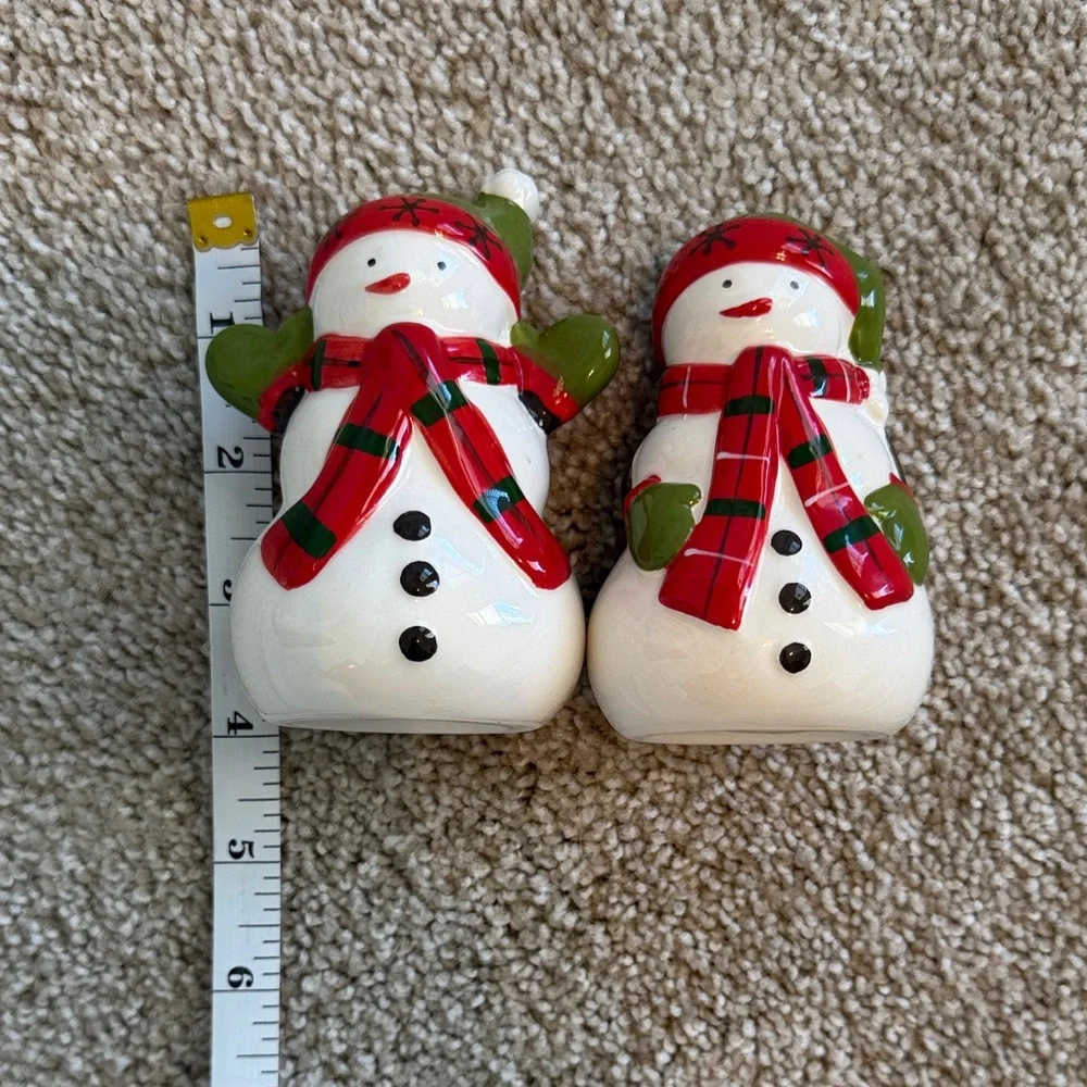 Holiday Snowman Salt & Pepper Shakers